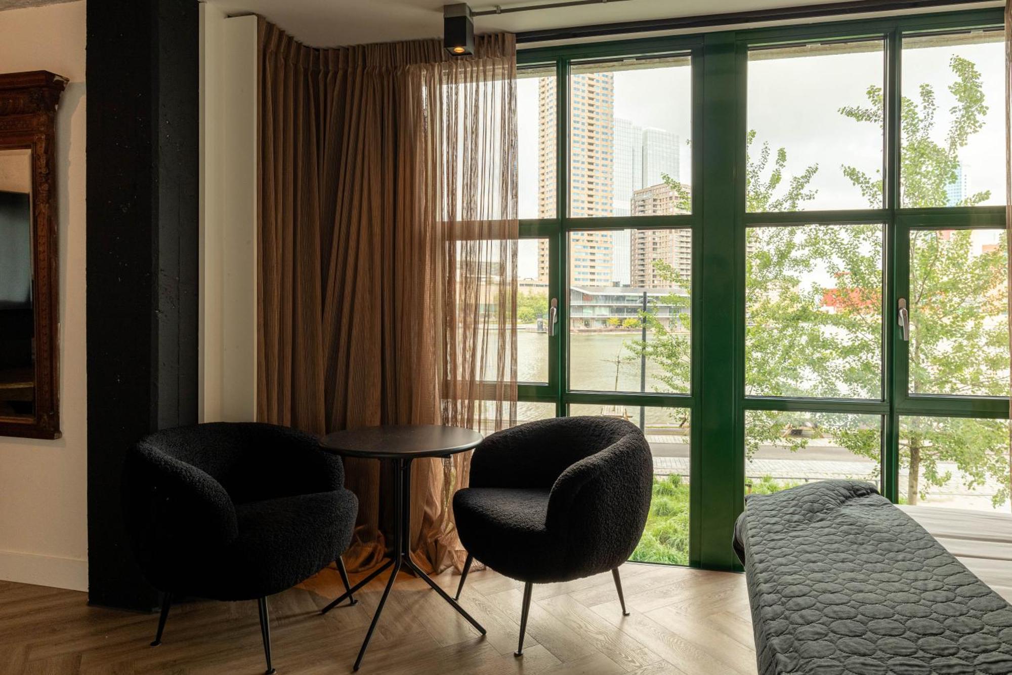 Bed, Bites & Business Hotel Rotterdam Roterdão Quarto foto